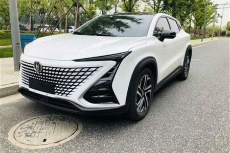 文山二手长安UNI二手T 2020款 1.5T 双离合 豪华型