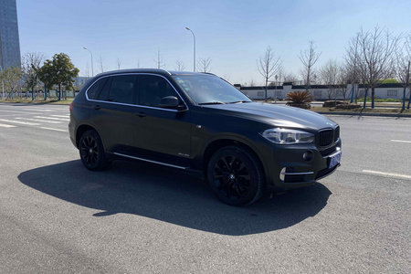 镇江二手宝马X5 2017款 xDrive28i 2.0T 手自一体
