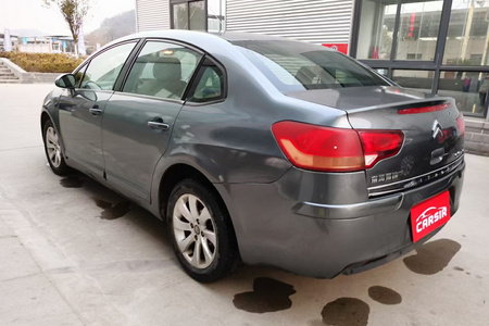 十堰二手雪铁龙世嘉 2011款 三厢 1.6L手动挡 冠军版