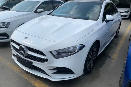 遂宁二手奔驰A级 2019款 改款 A 180 L 运动轿车