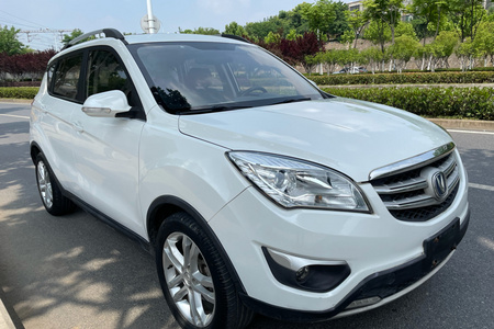 铜陵二手长安CS35 2016款 1.6L 手动 尊贵型 国5